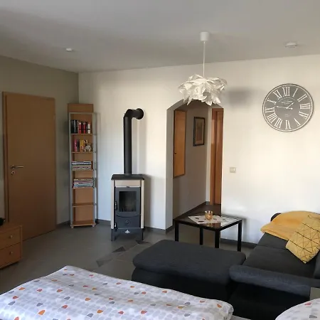 Studioapartment, Nahe Der Meinhardus-schanze *